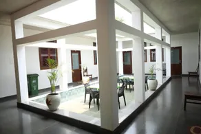 Nirvana Guest House - Image 3