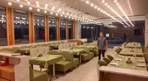 Hotel Valley - Image 3