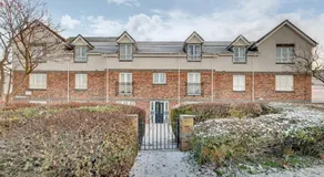 Cookson Apartments Cosy Staycation City Break Stay - Image 3