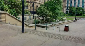 Lovely Stylish 2 bedroom serviced apartment in Sheffield FREE WiFi - Image 4