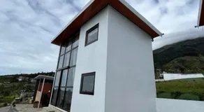 Krincing Hills Cabin - Image 4