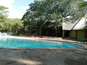 Kwalape Safari Lodge - Image 5