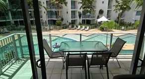 Cairns Reefside Retreats - Image 4