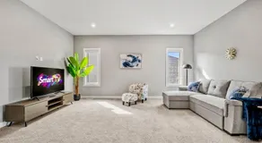 Spacious Family Retreat with Hot Tub, Pool Table, Gym - Image 4