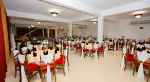 Hotel Varsha - Image 4