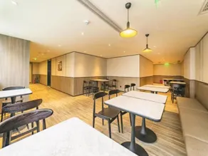 Hanting Hotel Qingdao Nanjing Road - Image 4