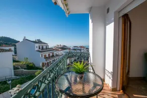 Bonito apartamento en Frigiliana - Image 3