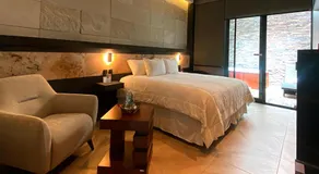 Miia Hotel Boutique - Image 2
