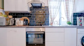 A Cosy Corner, Reading 2 Bed, Perfect for Contractors - Image 4