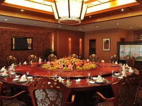 Ruifeng International Hotel - Image 2