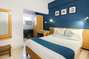 SilverKey Executive Stays 45761 Kshitij Colony Rd - Image 3