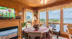 7201 - Carol's Soundfront Castle - Image 3
