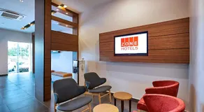 ZONE Hotels, Telok Panglima Garang - Image 4