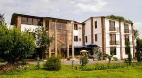 Shaloshvili's Cellar Hotel - Image 2