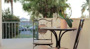 SEASIDE Bed and Breakfast - Image 2