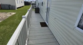 Ingoldmells - Caravan- Sleeps 8 - Seaside - Wi-Fi - Image 5