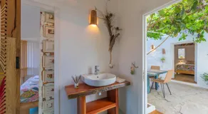 Casa Cortijo con piscina privada en Betis - Image 2