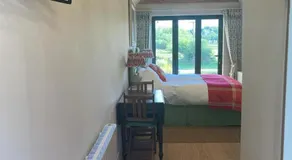 Garden Studio - Image 3