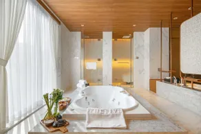 Golfers Paradise: Villa at World-Class Course Edge - Image 4