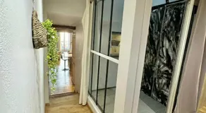 Appartement T2 Design Rénové - Centre Historique - Wifi & Tout équipé - Image 3