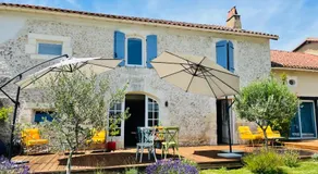 Le Petit Caviste - Chambres D'hôtes & Suites - Image 3