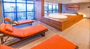 LUXO 1406 - Quarto e Sala no Coração da Ponta Verde - Image 2