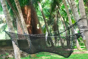 Lucas Lake Hotel & Safari - Image 5
