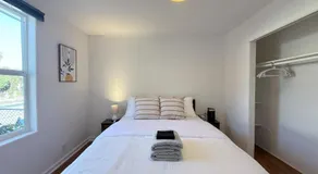 714 Compact&Cozy Stay Comfortable&Convenient Location - Image 2