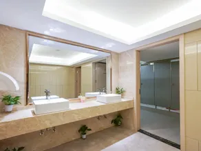 Lavande Hotel Wuhan Jinyin Lake Light Industry University - Image 2