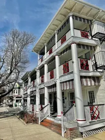 Quaker Inn - Image 4
