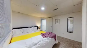 Cozy Mountain-Inspired Lower Unit in Denver - Image 2