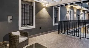 La Perla Rooms - Image 4
