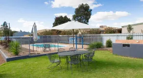 A Line Motel - Image 2