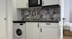 APARTAMENTO ZONA 4 justo al lado de la estación de TREN Y BUS MARÍA ZAMBRANO - Image 3