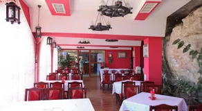 Ribarska Sreshta Family Hotel - Image 4