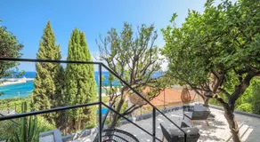 Proche Monaco, vue mer, accès plage et jardin privatif - Image 5