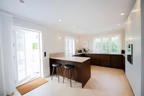 Renovated Swedish Villa With Lake View And Terrace Near Beach - Image 5