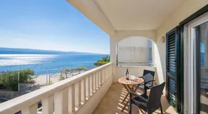 Beachfront Apartments Lara - Image 5
