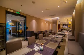Home Inn Plus Shenyang Santaizi Metro Station Mixc Mall - Image 4