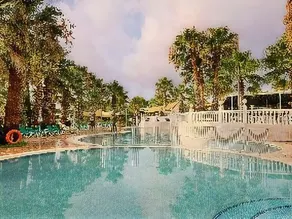 Hotel Moon Dreams Marina Parc - Image 5