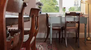 Bridge Street Townhouse - Image 4