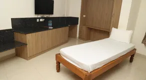 Sri Kamalanivas - Image 2
