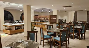 Hotel Lumbini Garden New Crystal - Image 3