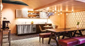 Sofo Hotel - Image 2