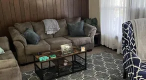420 friendly 3 bedroom upstairs apartment - Image 2