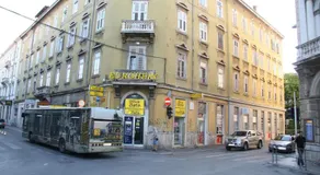 Stylish Apartment in City Center - Image 4