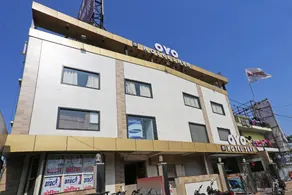 OYO 9050 Hotel Saya - Image 5