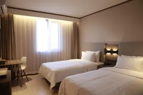 Hanting Hotel Shanghai Chongming Wanda Plaza - Image 4