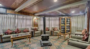 Dekeling Hotel - Image 2