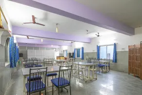 OYO Debut Hotels And Resorts - Image 2